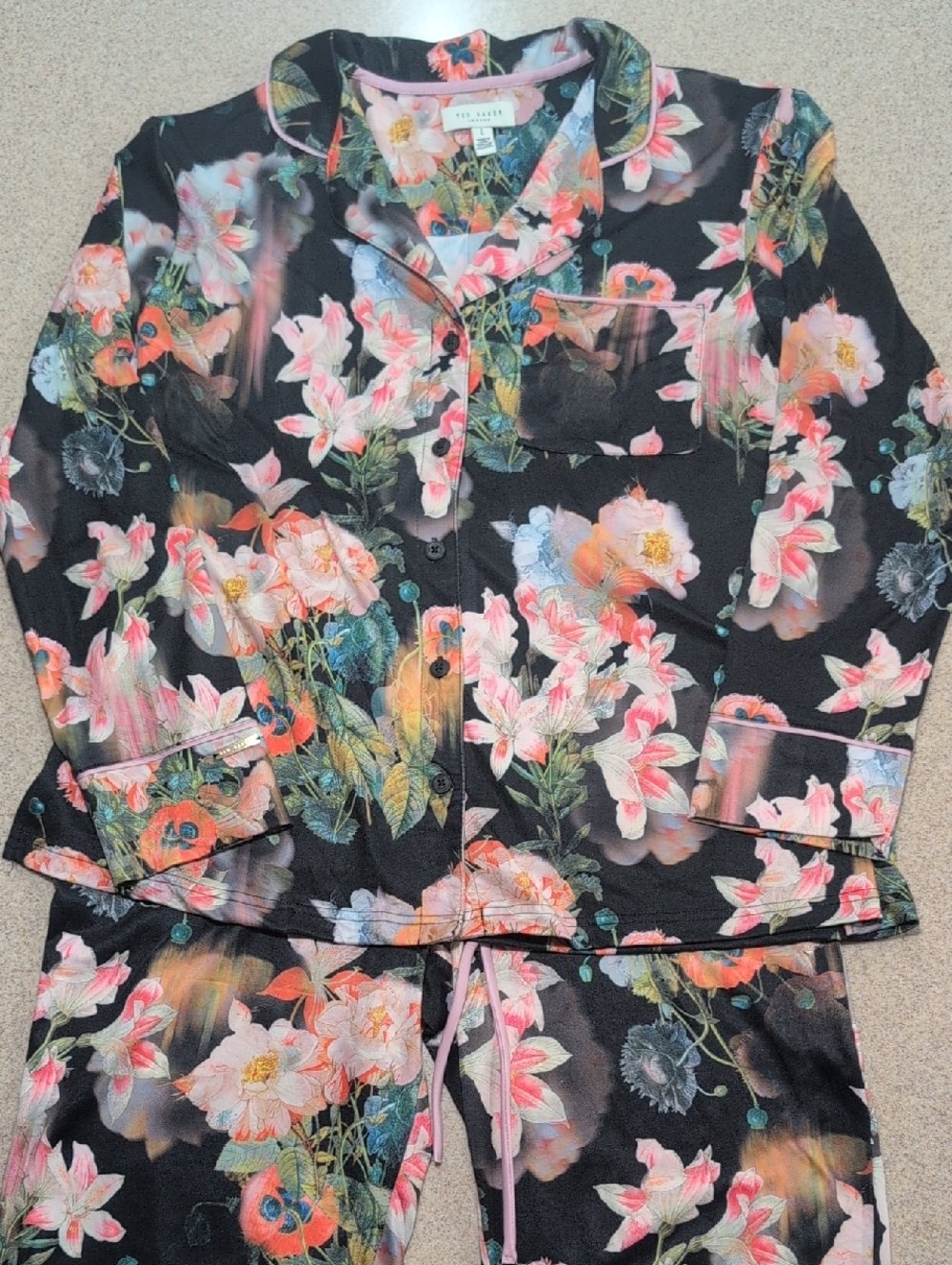 Ted Baker Pressed Flower Lounge Set Large